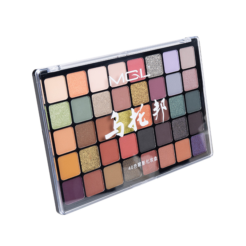 40 Color Classic Eyeshadow Palettle